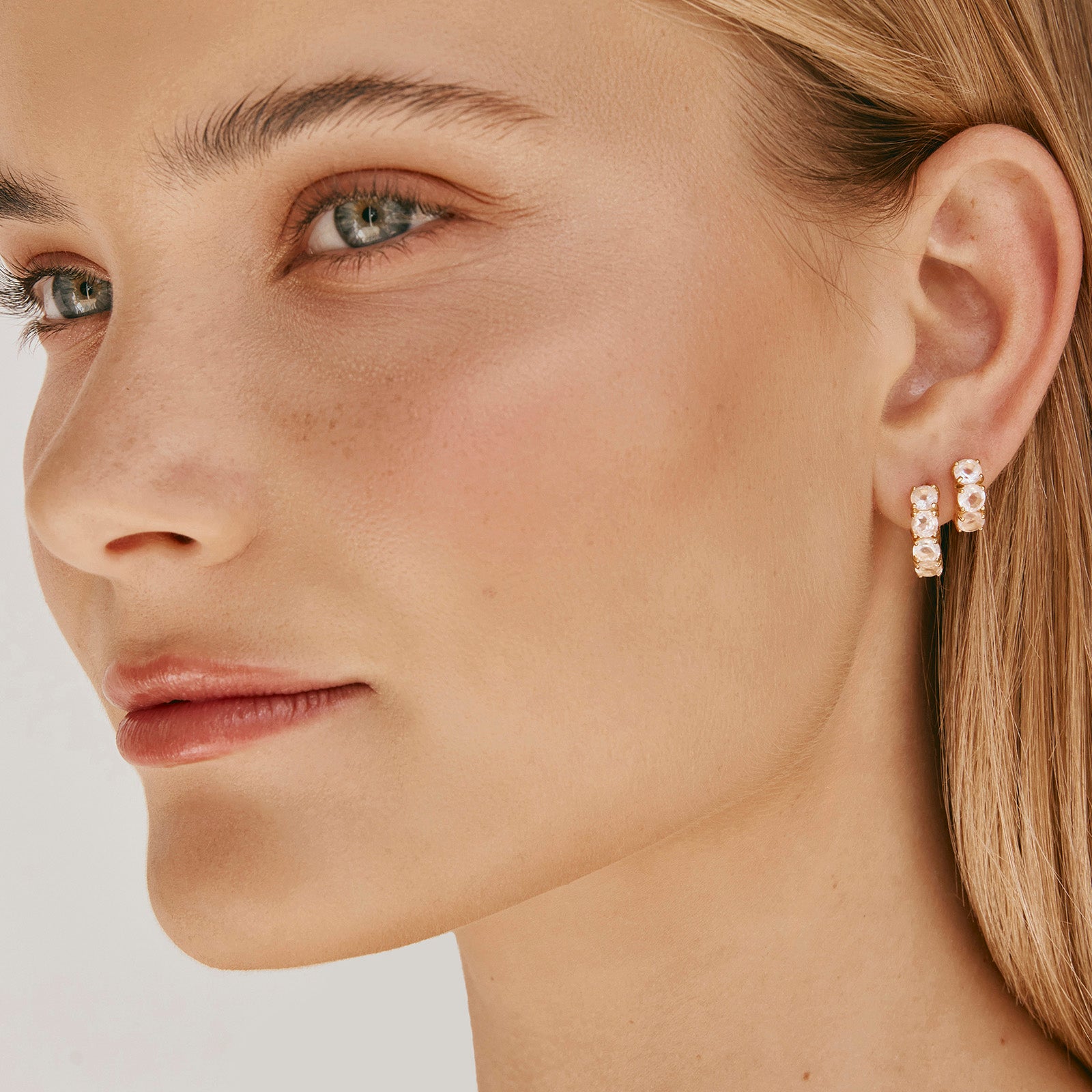 ROSE QUARTZ MIDI HOOPS