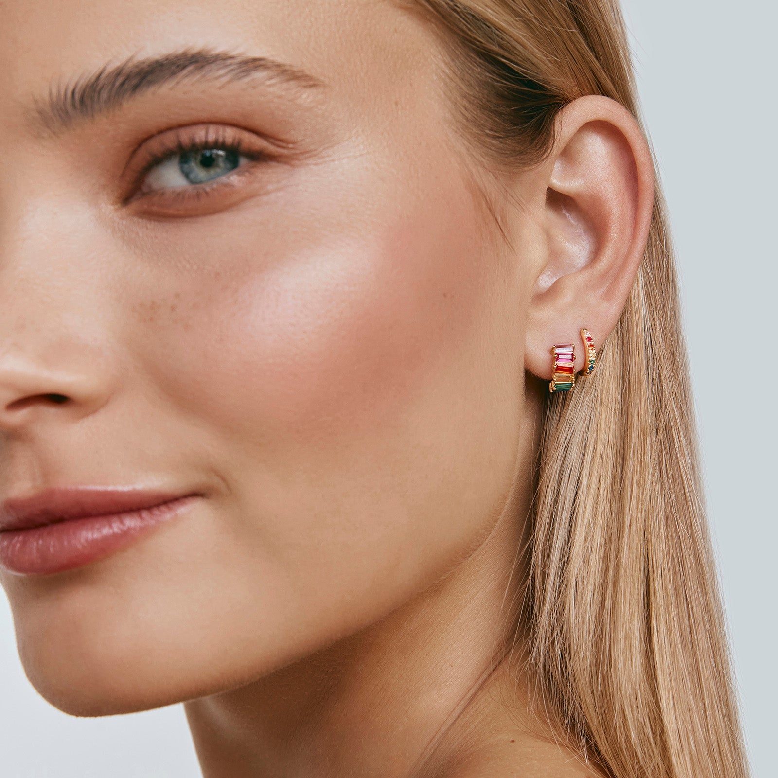 RAINBOW BAGUETTE CLUSTER HUGGIES