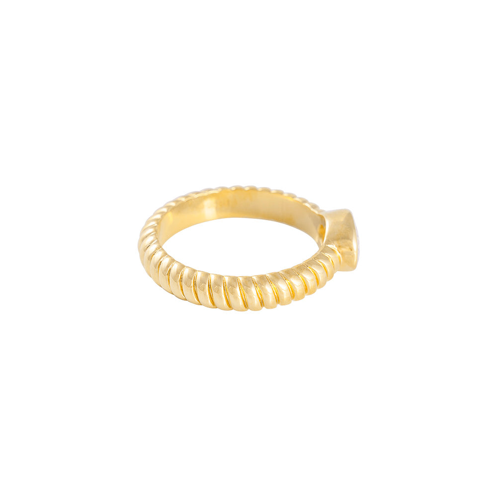 OVAL CROISSANT RING
