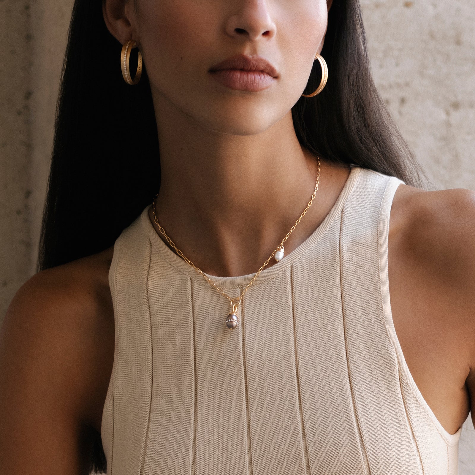 CASABLANCA PEARL NECKLACE