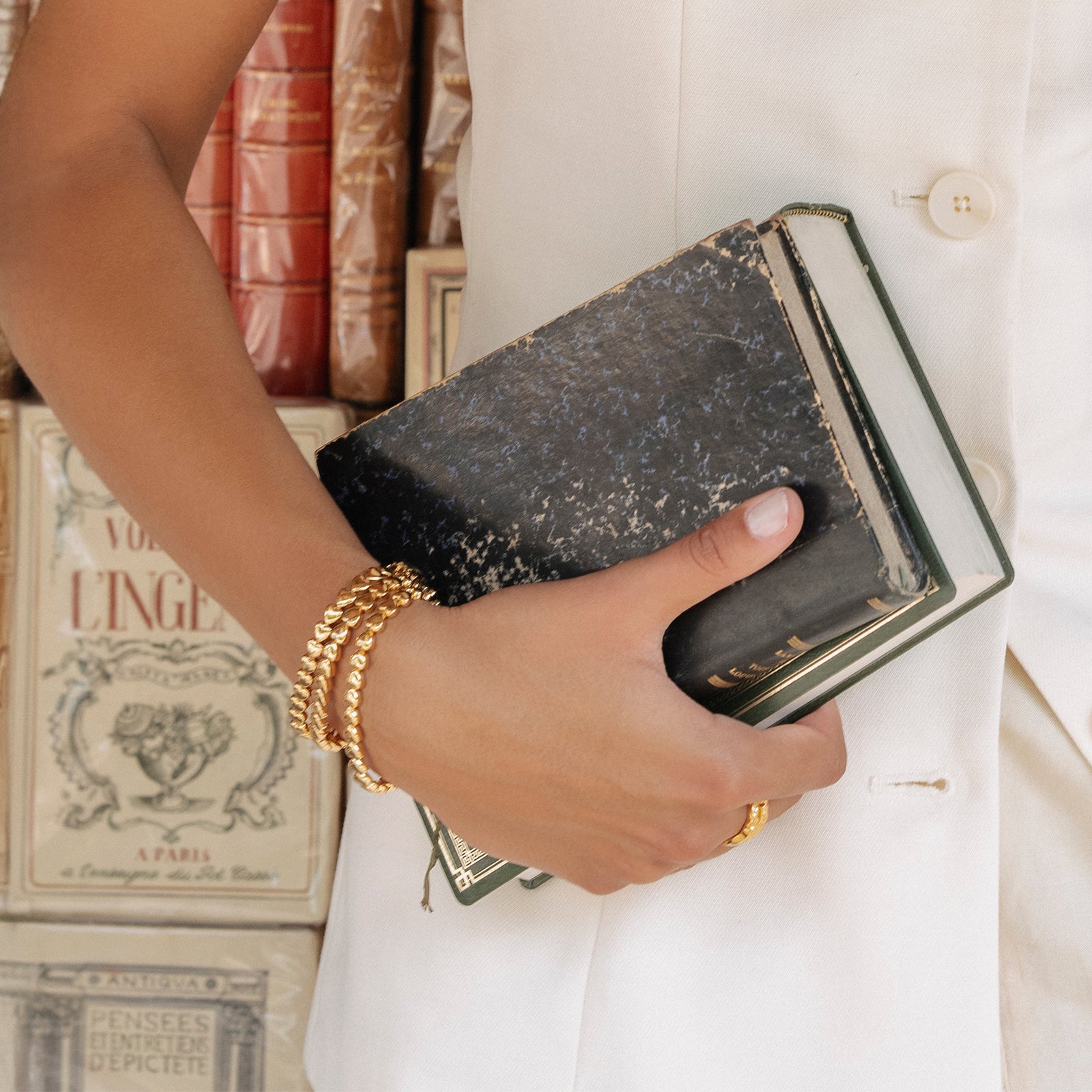 GOLDEN HEART TENNIS BRACELET