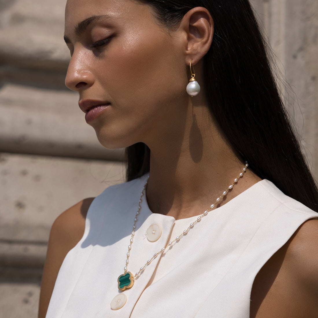 PEARL MALACHITE CLOVER NECKLACE