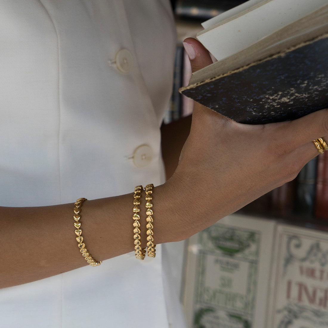 GOLDEN HEART TENNIS BRACELET