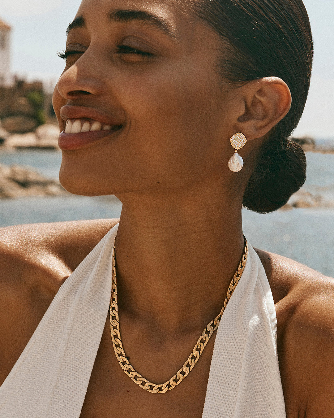 ANTIQUE T-BAR CRYSTAL NECKLACE