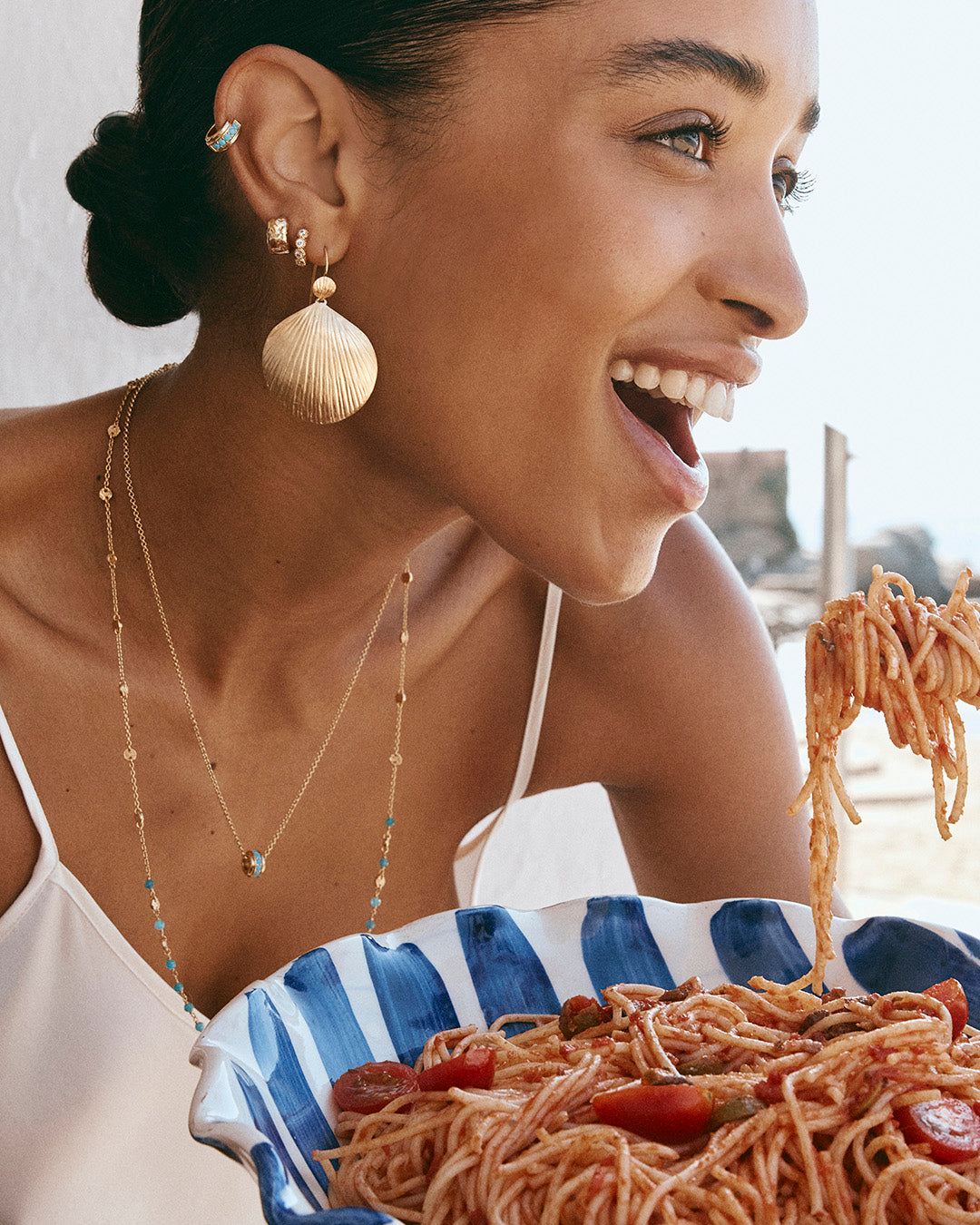 VINTAGE CRYSTAL HUGGIES