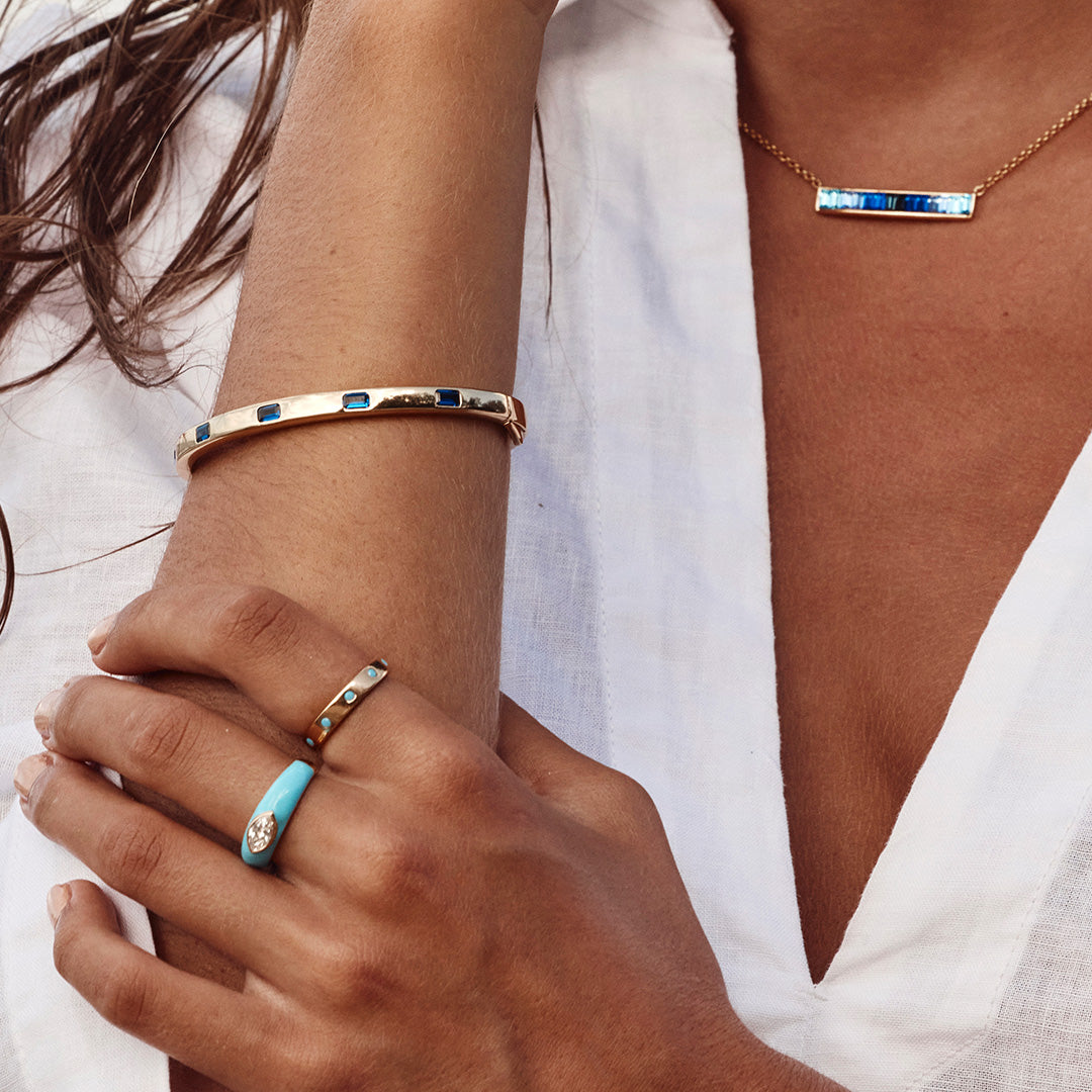 BLUE OMBRE BAR NECKLACE