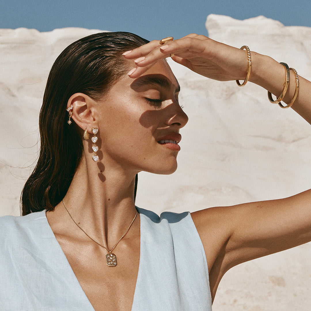 SCATTER BAGUETTE NECKLACE