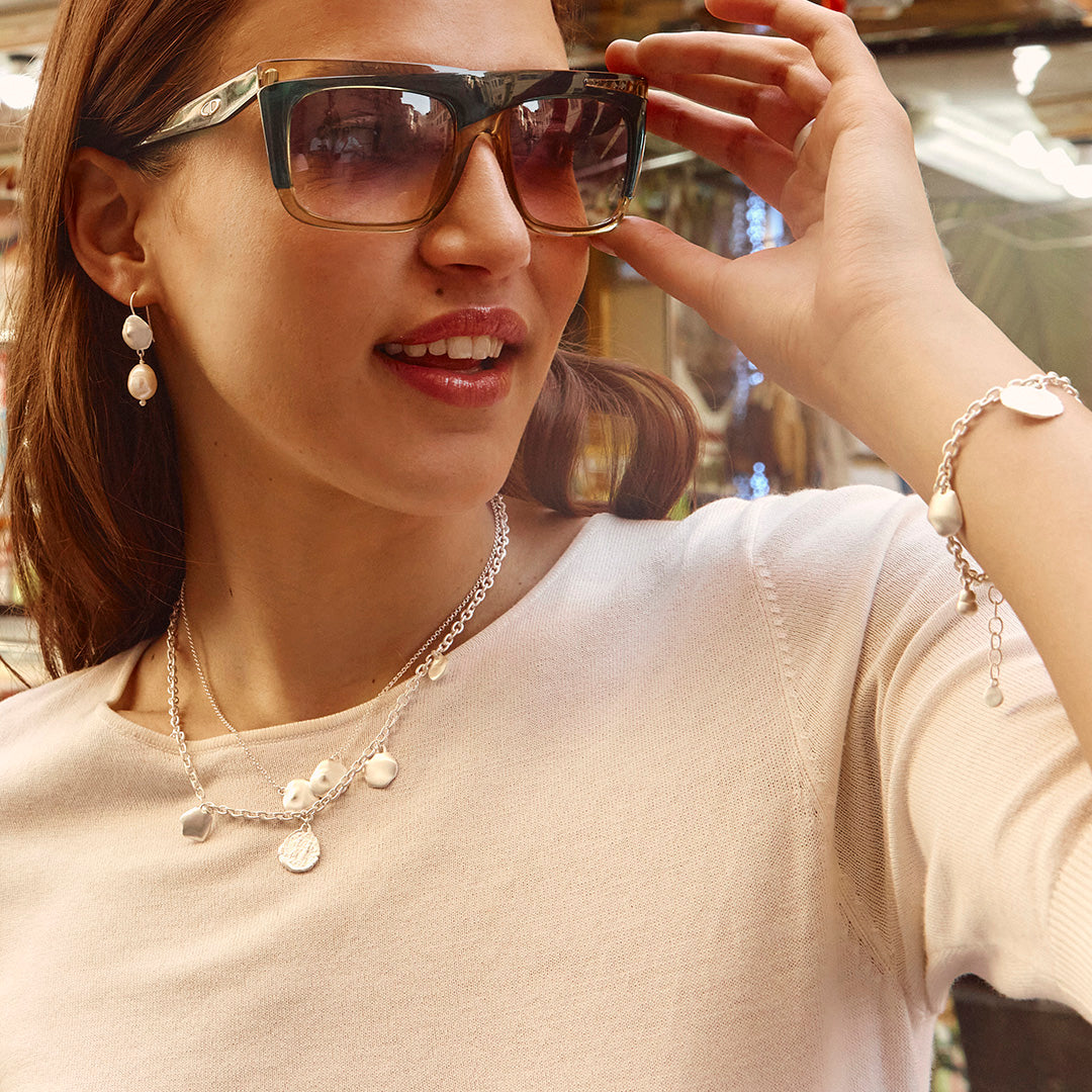 SILVER NOMAD PEARL HOOKS