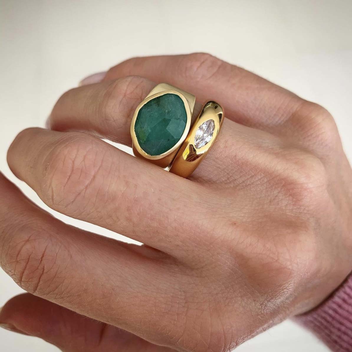 FREE-FORM EMERALD COCKTAIL RING